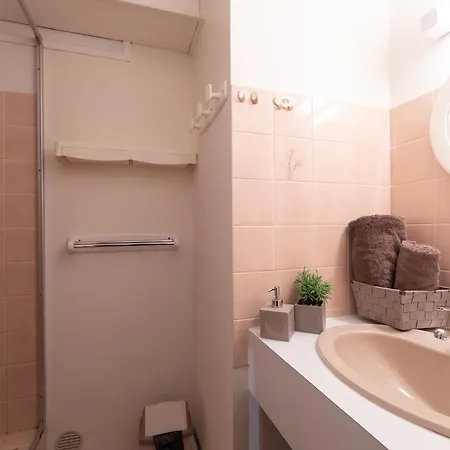 Apartamento Calme Proche Centre, Parking Et Balcon, Saint-lary - Fr-1-296-194 Saint-Lary-Soulan